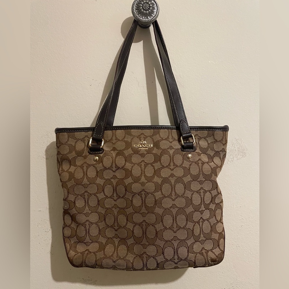 Signature Coach Tan Tote with Brown Leather Handles